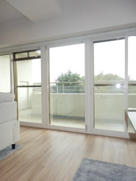 リビングダイニングの内窓・すべての窓に内窓を採用 リビングダイニングの内窓・すべての窓に内窓を採用