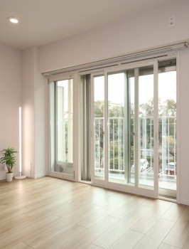 ダイニングの内窓・断熱効果・冬でも薄着でぽっかぽか