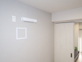 すべての部屋にエアコンが設置可能・エアコンの先行配管の化粧カバー すべての部屋にエアコンが設置可能・エアコンの先行配管の化粧カバー