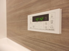 1スイッチ1機能で使いやすい給湯器リモコン 1スイッチ1機能で使いやすい給湯器リモコン