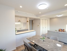 モダンで優雅な雰囲気のリビングダイニングキッチン モダンで優雅な雰囲気のリビングダイニングキッチン