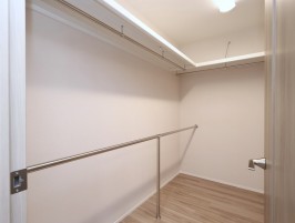 ウォークインクローゼット・約３帖を確保しています