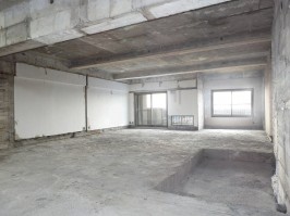 コンクリートの躯体だけの状態・バルコニー面 コンクリートの躯体だけの状態・バルコニー面