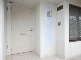 広い共用廊下・ゆったりした玄関ポーチ 広い共用廊下・ゆったりした玄関ポーチ